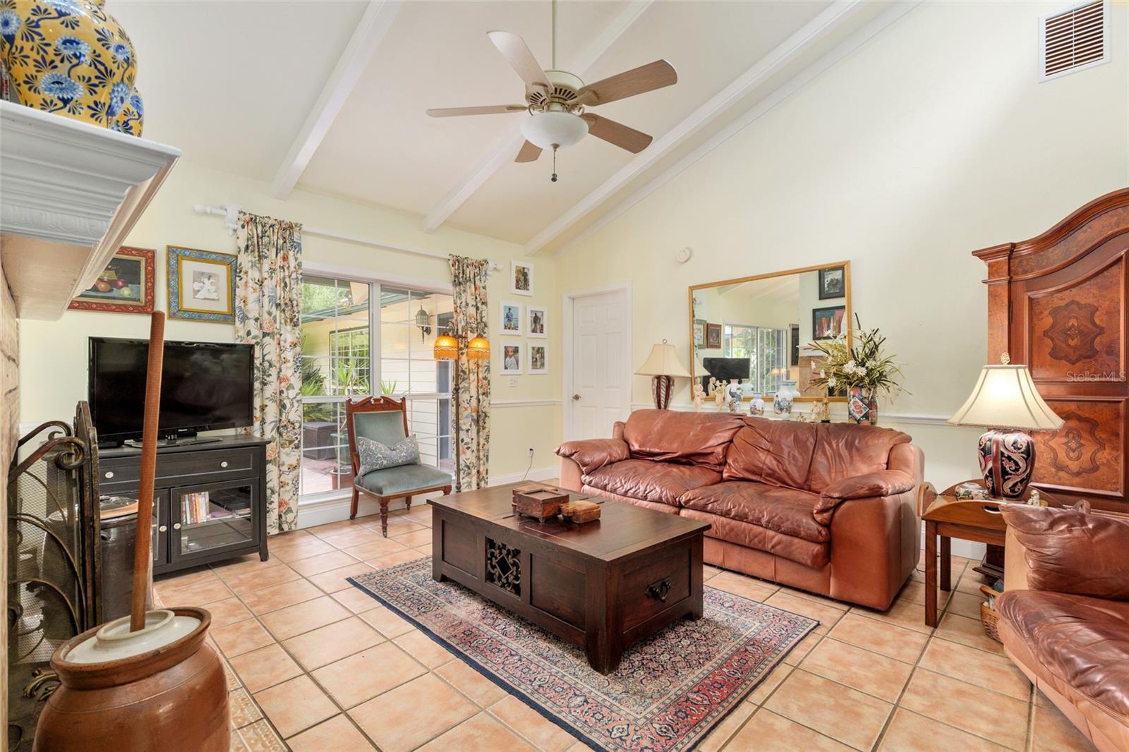 Image 17 of 85 For 12832 14th Avenue