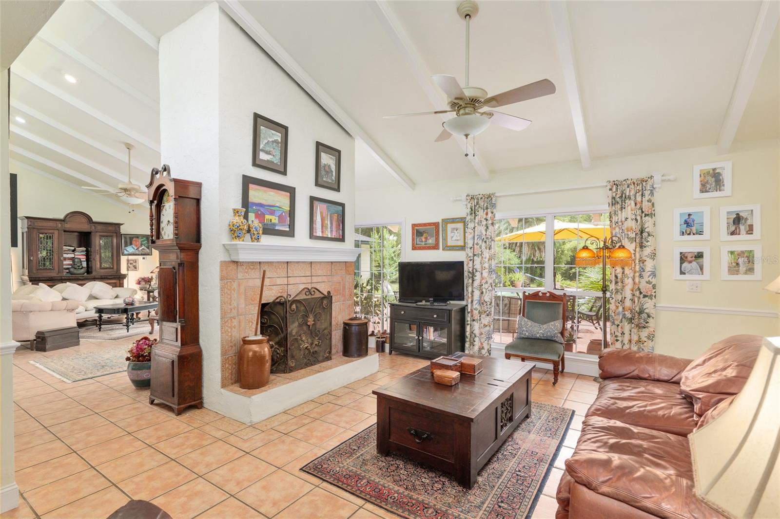 Image 18 of 85 For 12832 14th Avenue