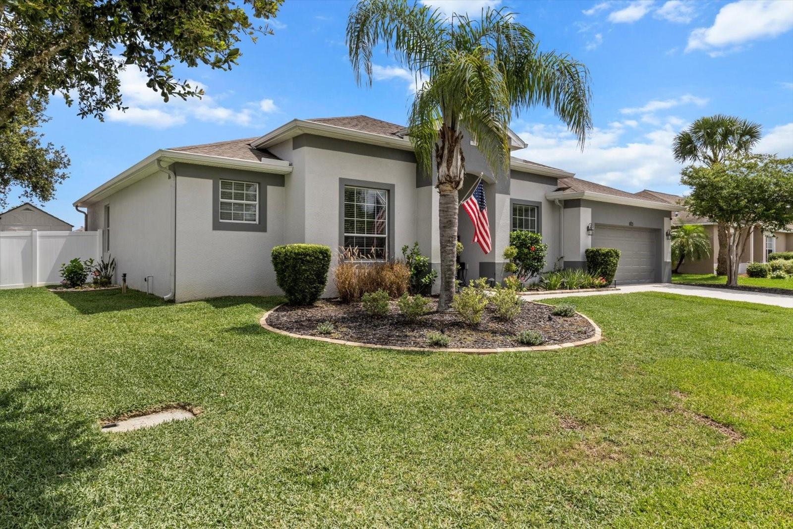 Listing photo id 9 for 13365 Chesapeake Place