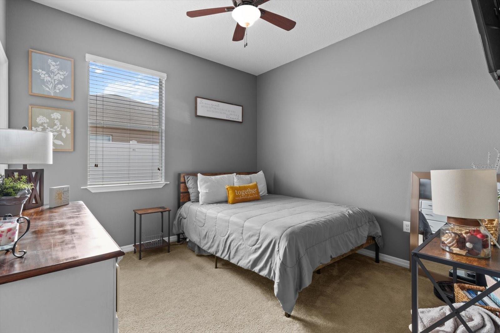 Listing photo id 31 for 13365 Chesapeake Place