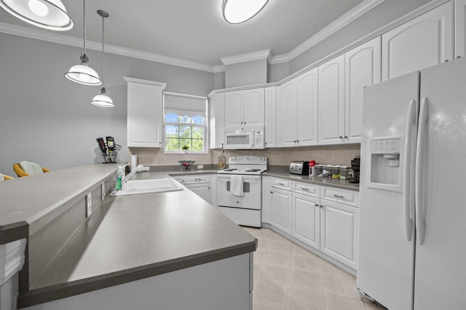 Image 21 of 43 For 923 85th Way