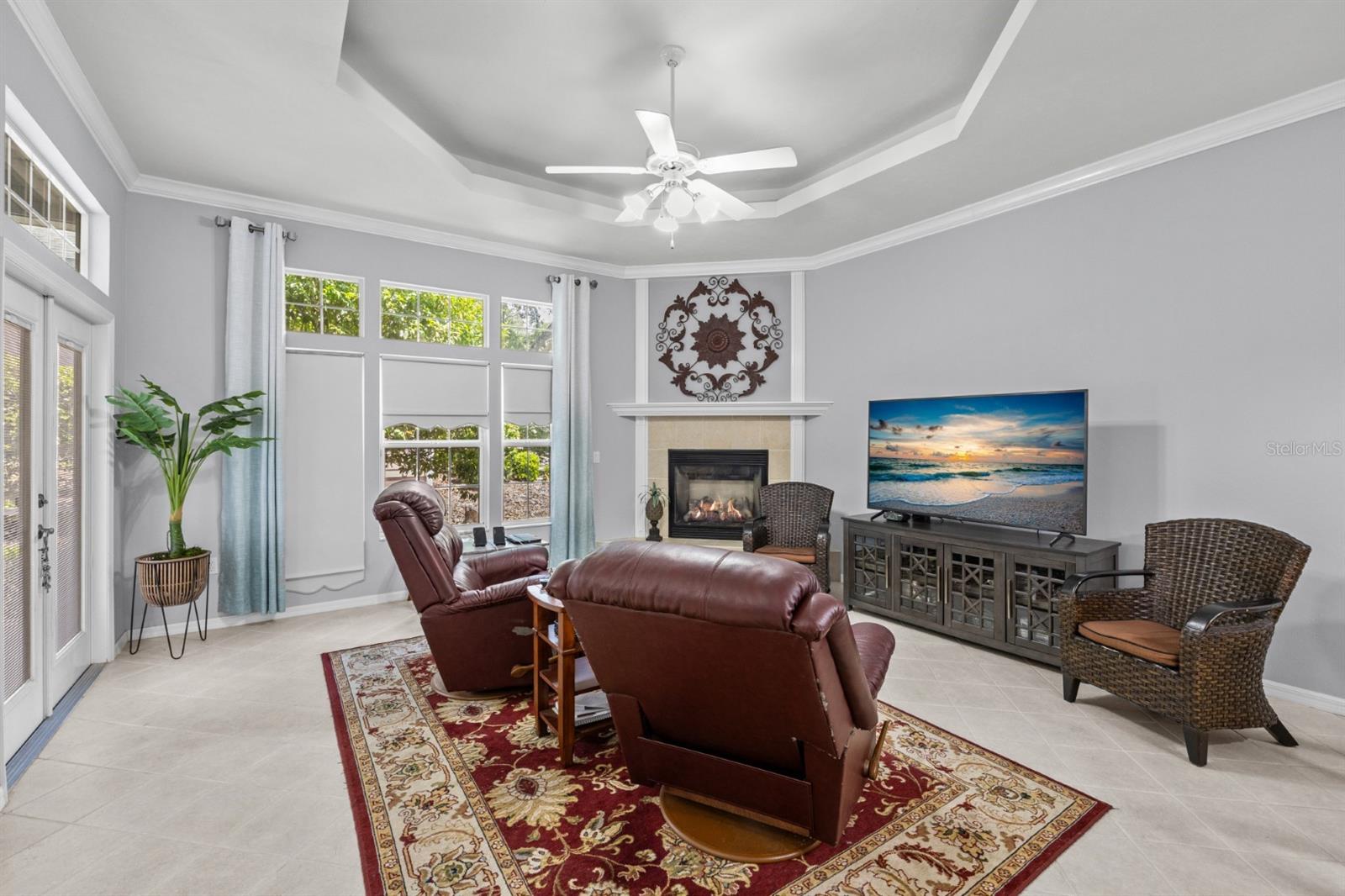 Image 4 of 43 For 923 85th Way
