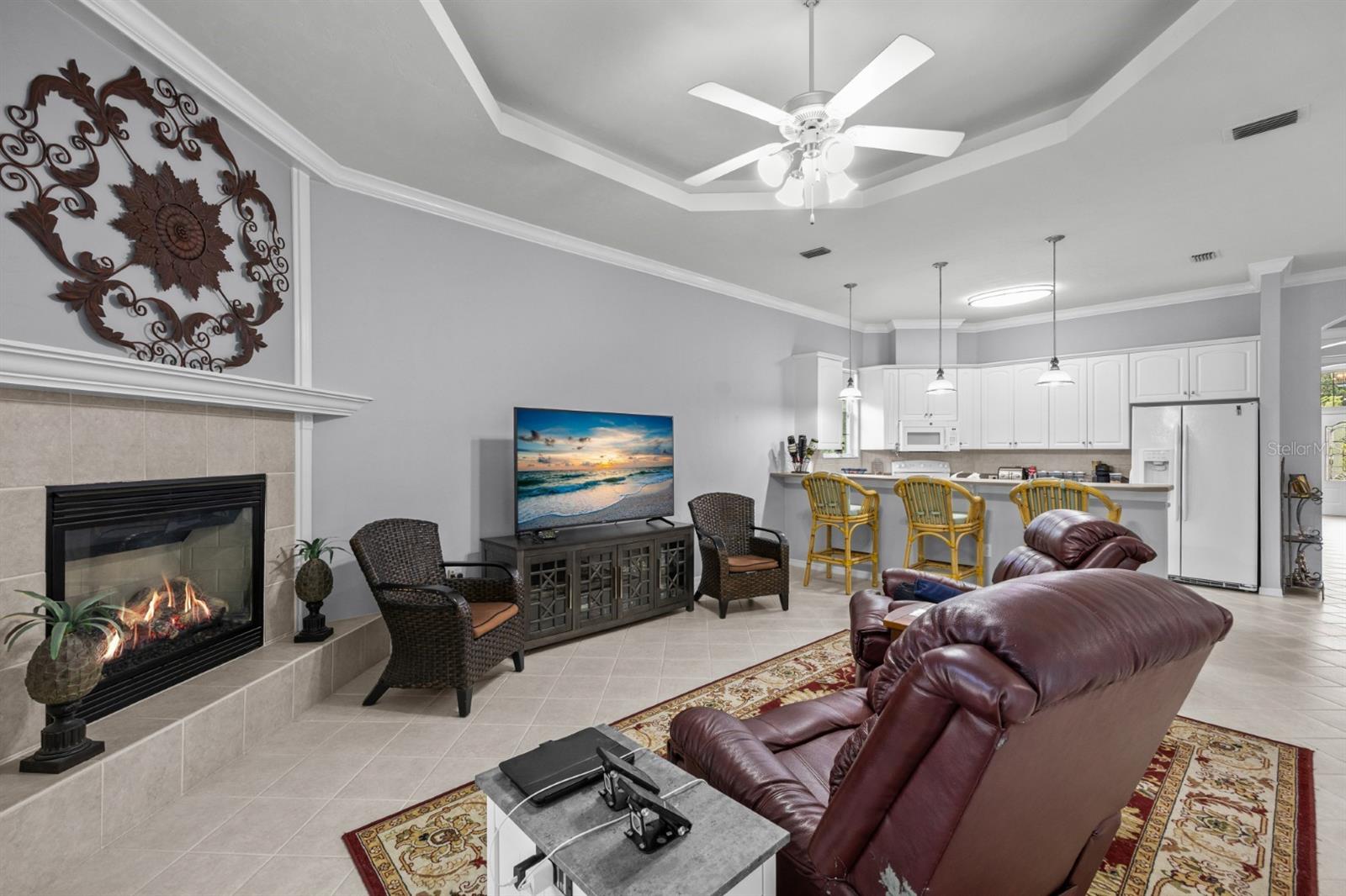 Image 5 of 43 For 923 85th Way