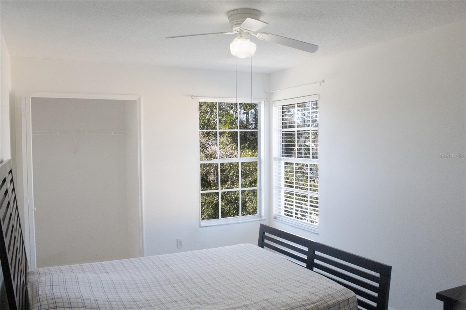 Image 37 of 42 For 2233 Ardon Avenue