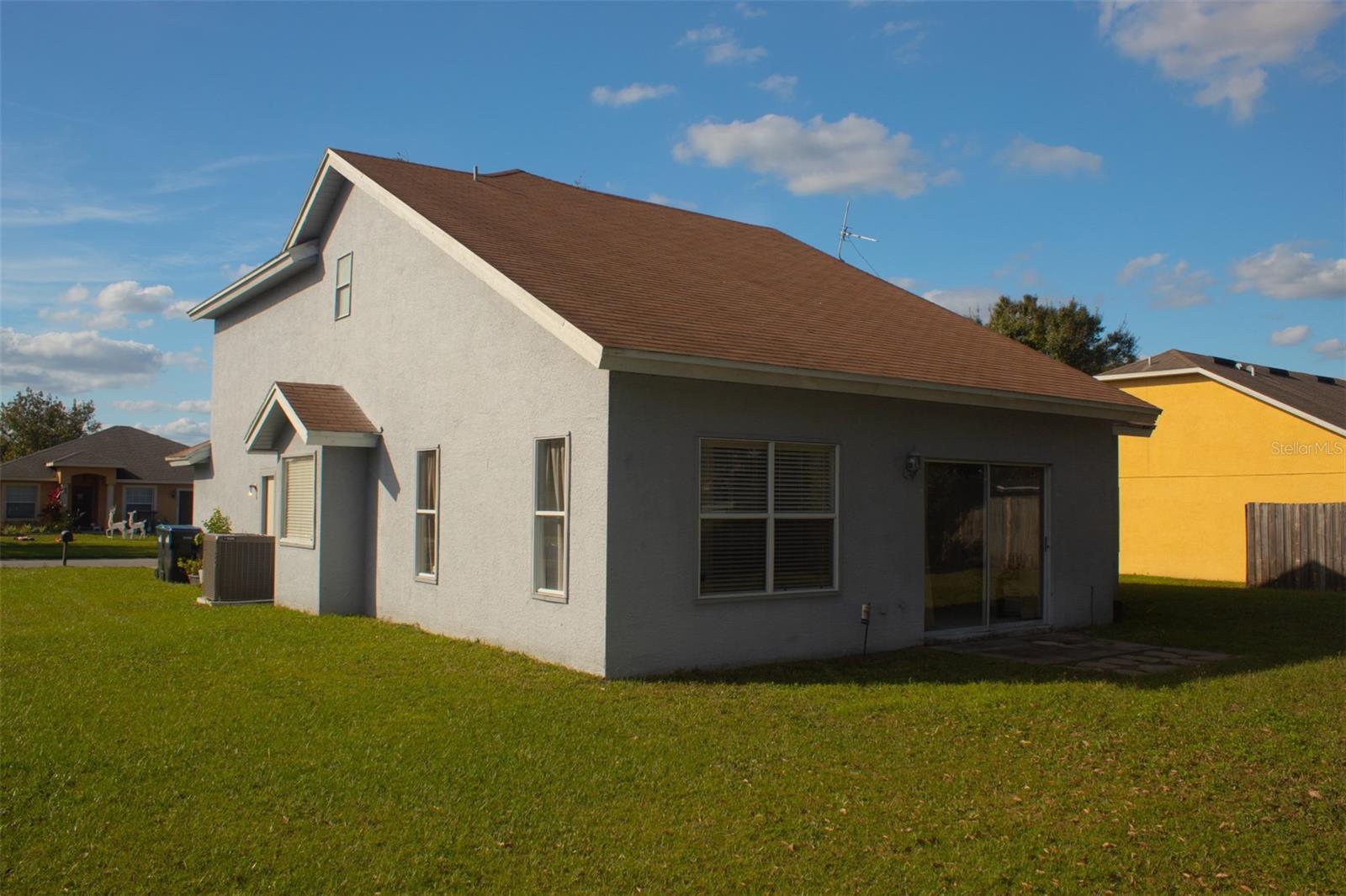 Image 6 of 42 For 2233 Ardon Avenue