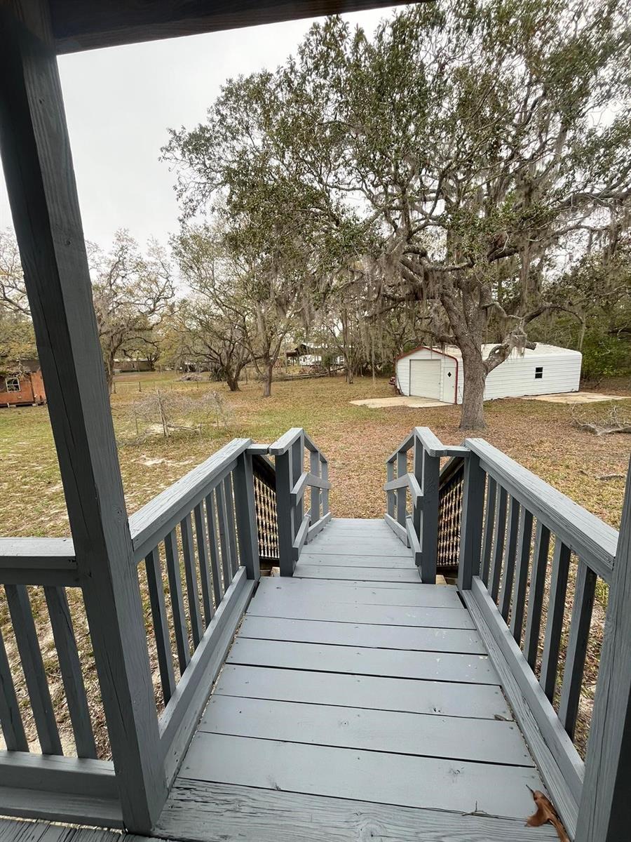 Image 9 of 12 For 15237 Royal Oak Drive