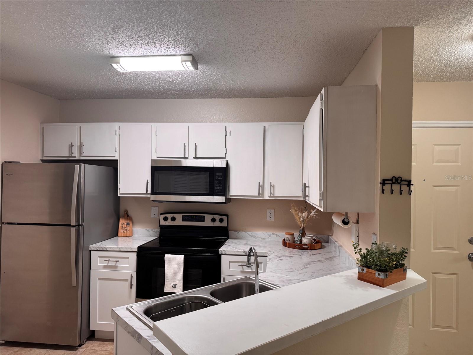 Image 3 of 22 For 3705 27th Street 1011
