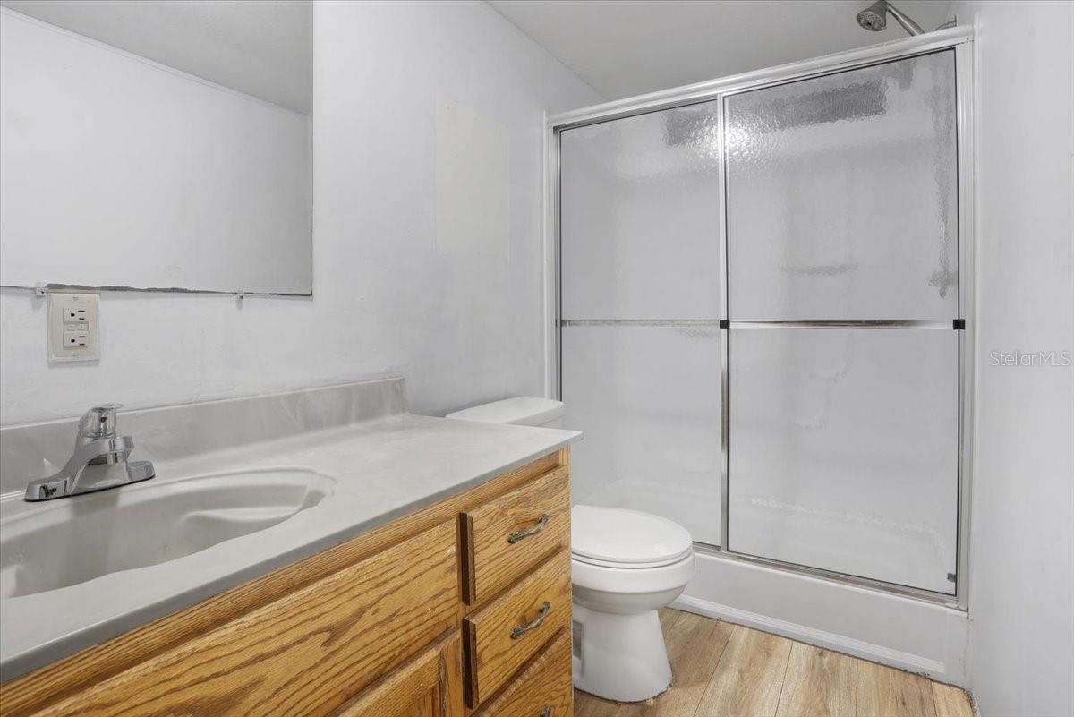 Image 13 of 26 For 425 Longhorn Terrace