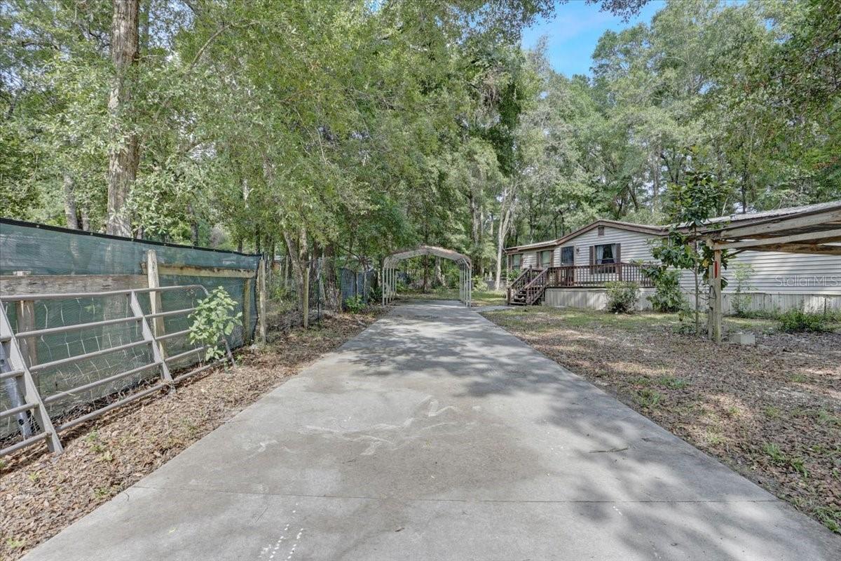 Image 3 of 26 For 425 Longhorn Terrace