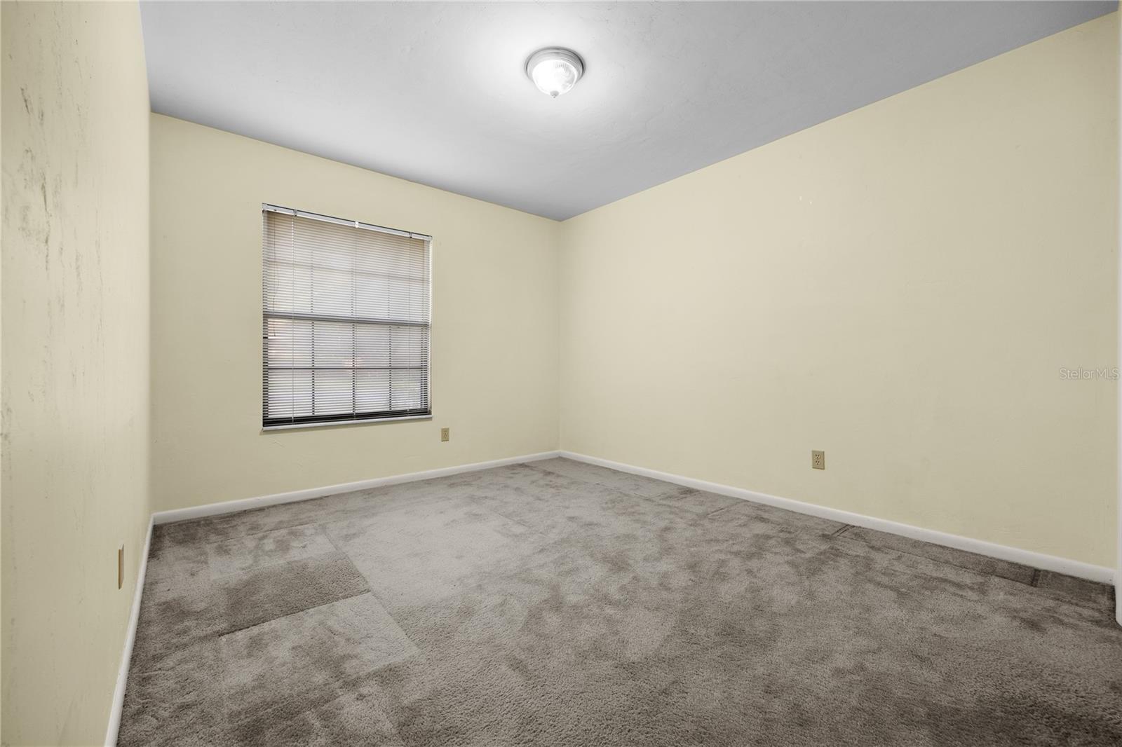 Image 17 of 25 For 6032 37th Drive