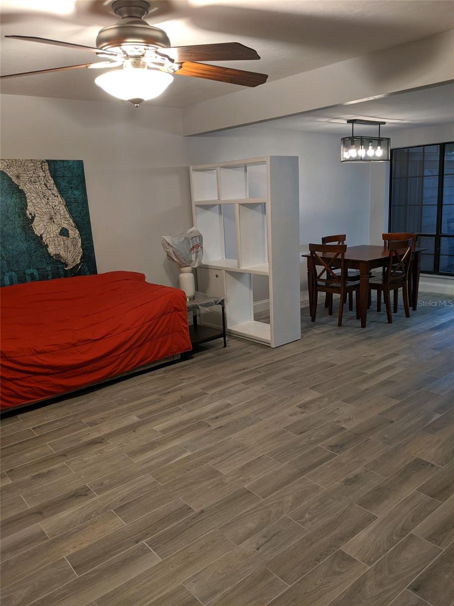 Image 10 of 18 For 900 62nd Boulevard 1