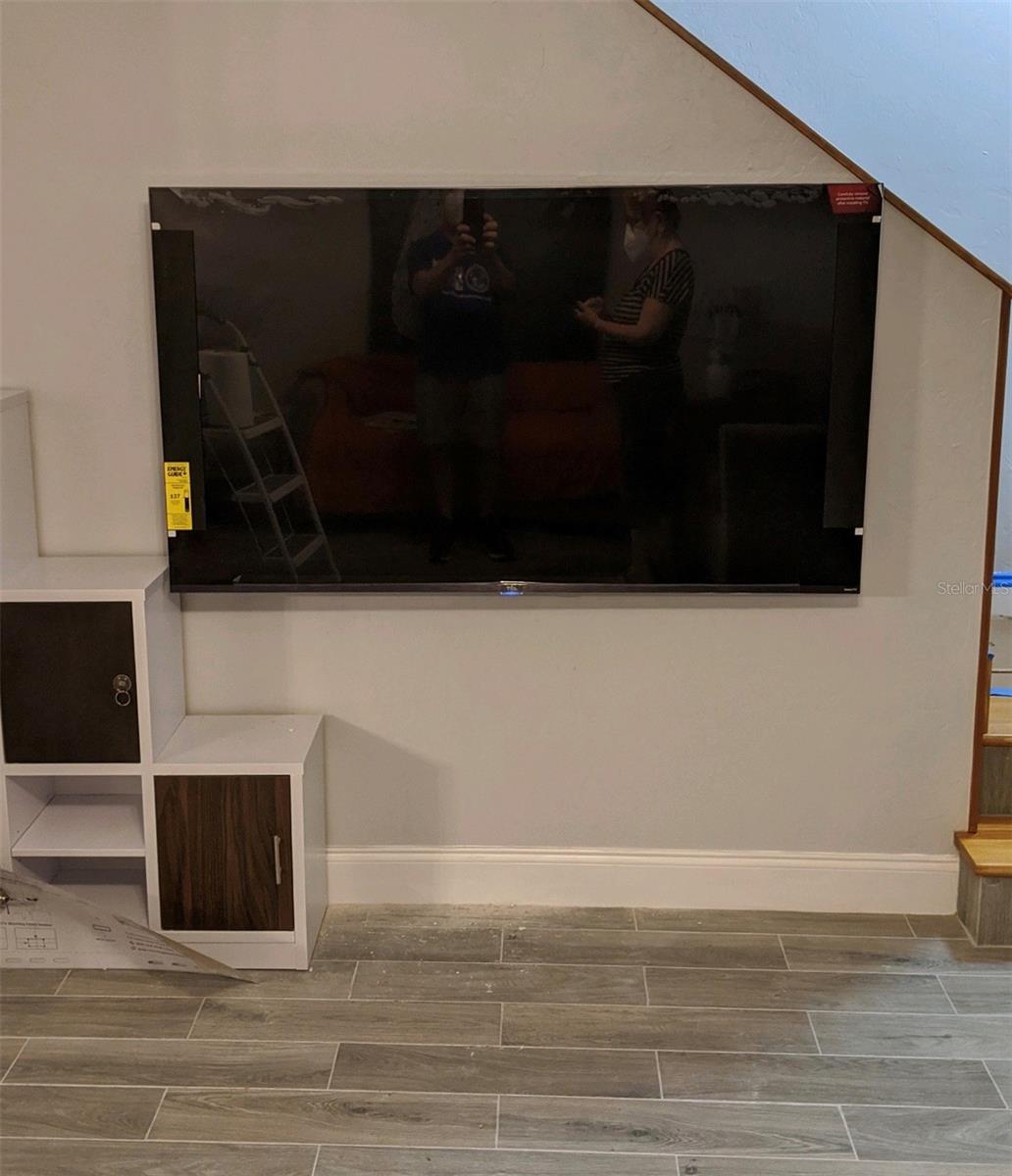 Image 6 of 18 For 900 62nd Boulevard 1