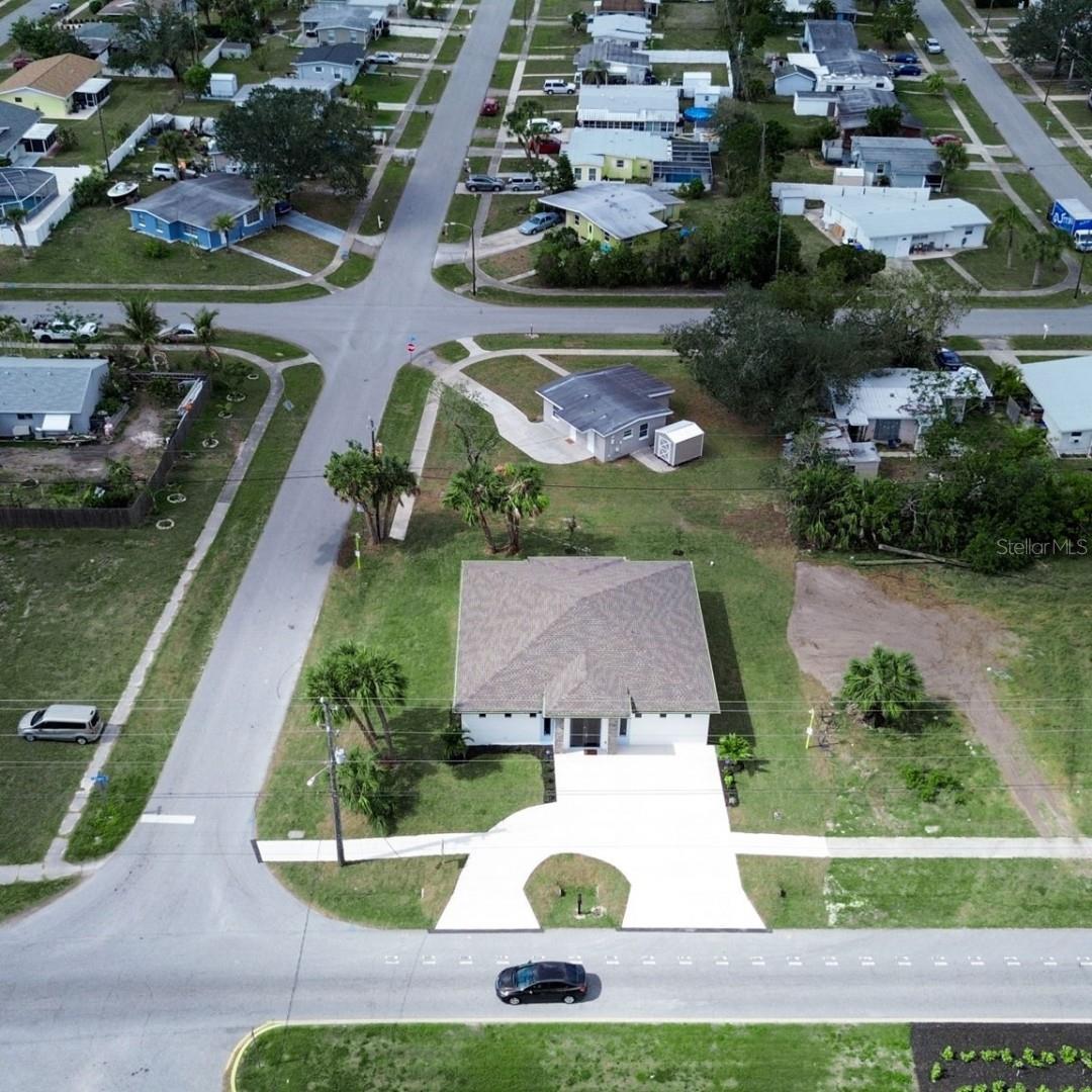 Image 35 of 38 For 5479 Biscayne Drive