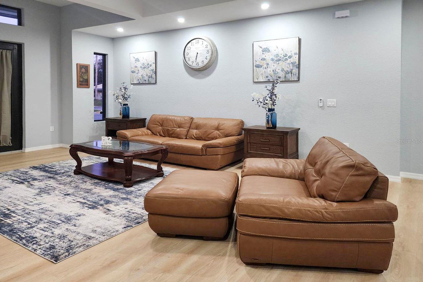 Image 4 of 38 For 5479 Biscayne Drive