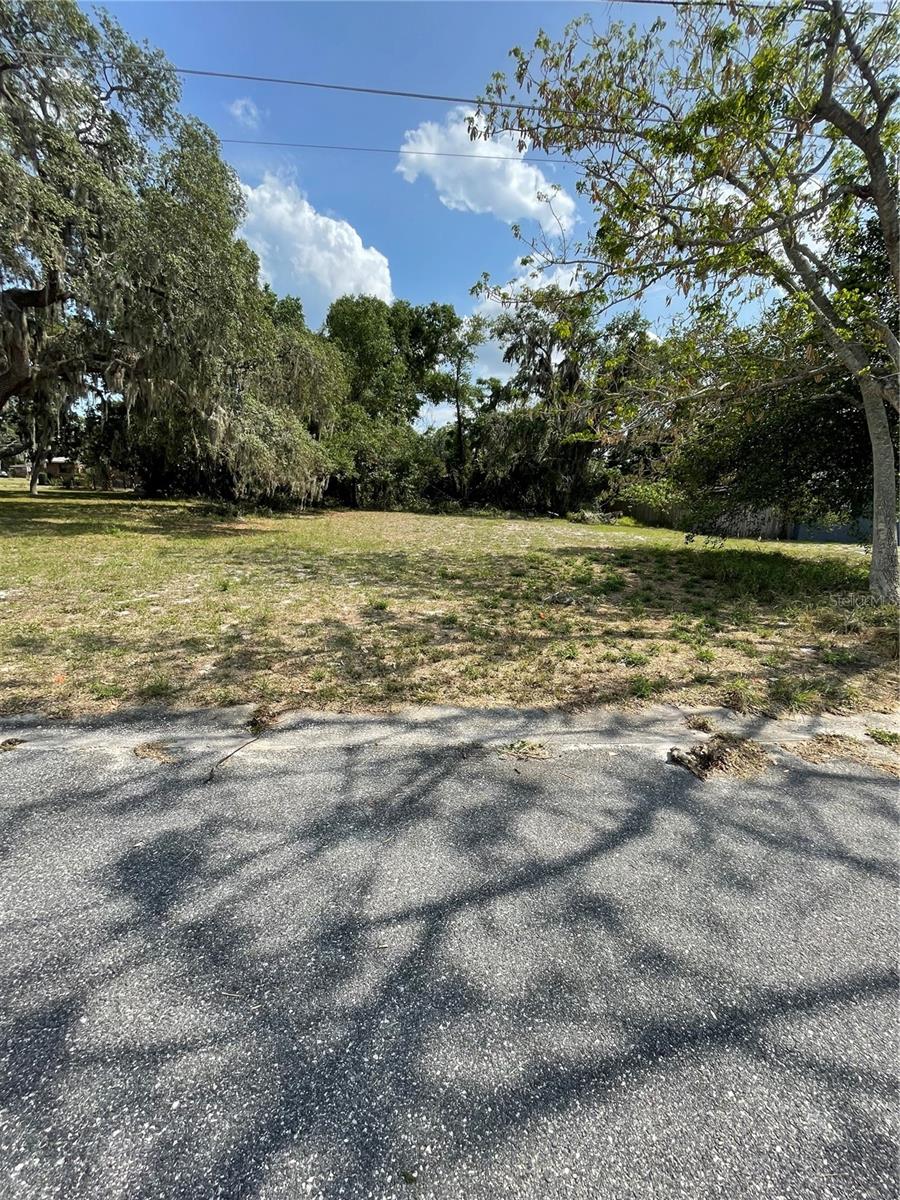 Image 4 of 4 For Herrick Avenue