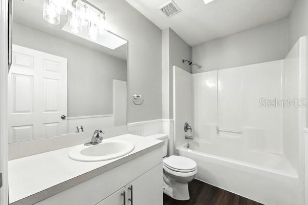 Image 17 of 32 For 6505 80th Street