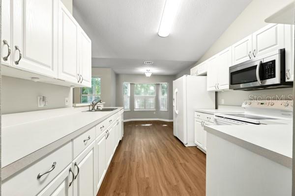 Image 23 of 32 For 6505 80th Street