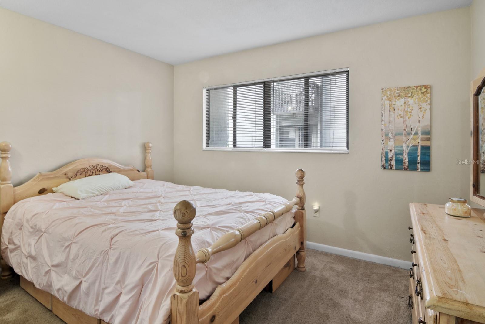 Image 15 of 27 For 401 39th Road 401c