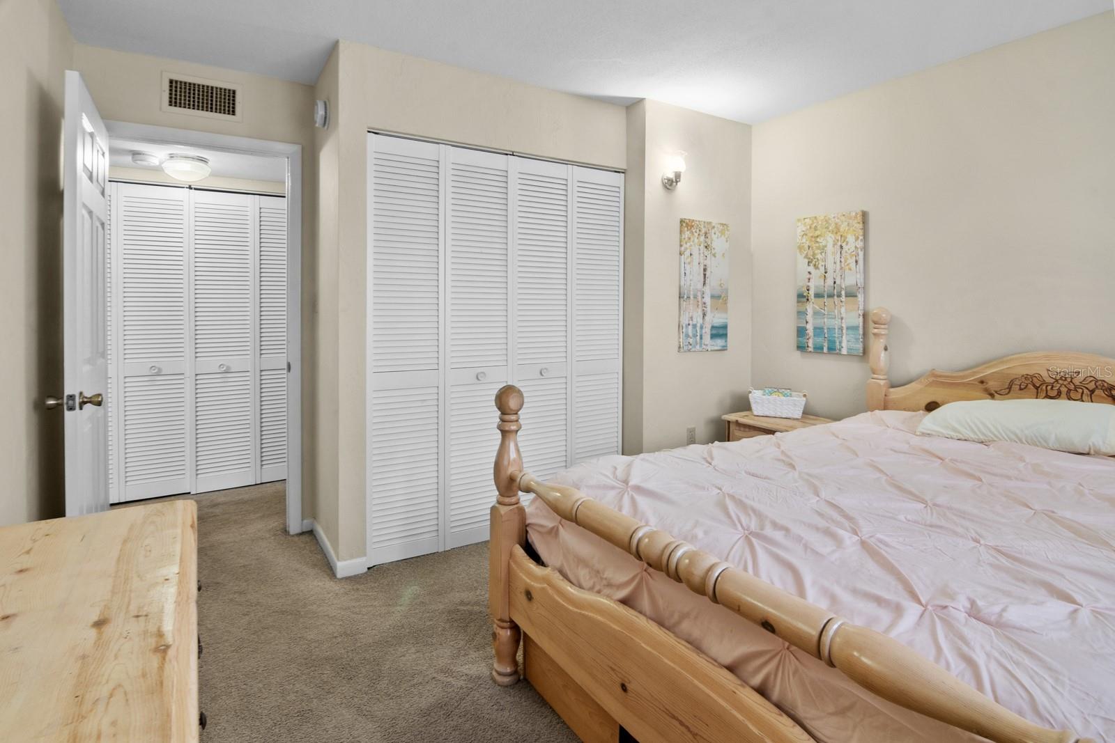 Image 16 of 27 For 401 39th Road 401c