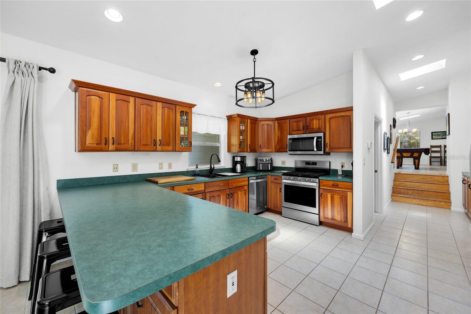 Listing photo id 11 for 2035 12th Road