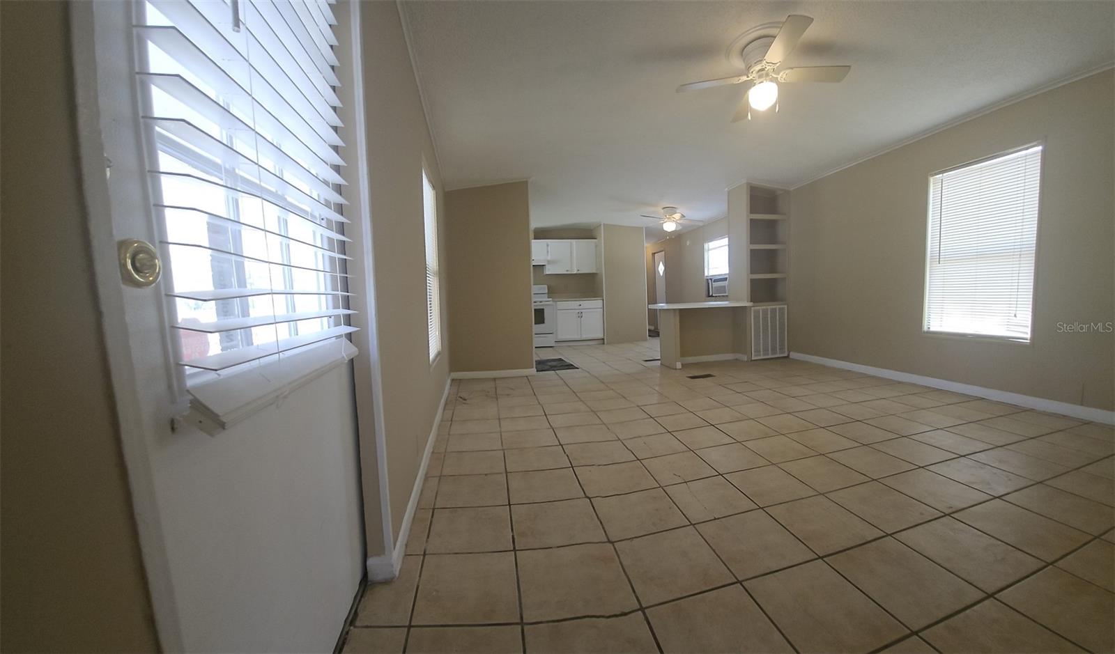 Image 23 of 25 For 9202 Teak Street