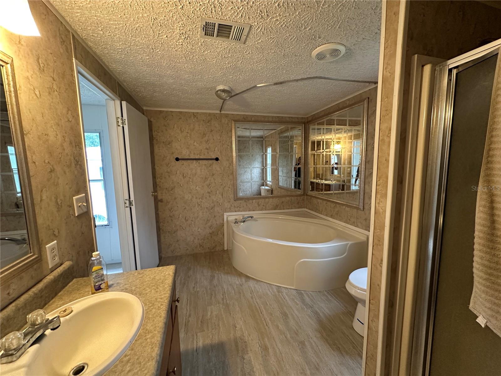 Image 6 of 24 For 21535 County Road 1493