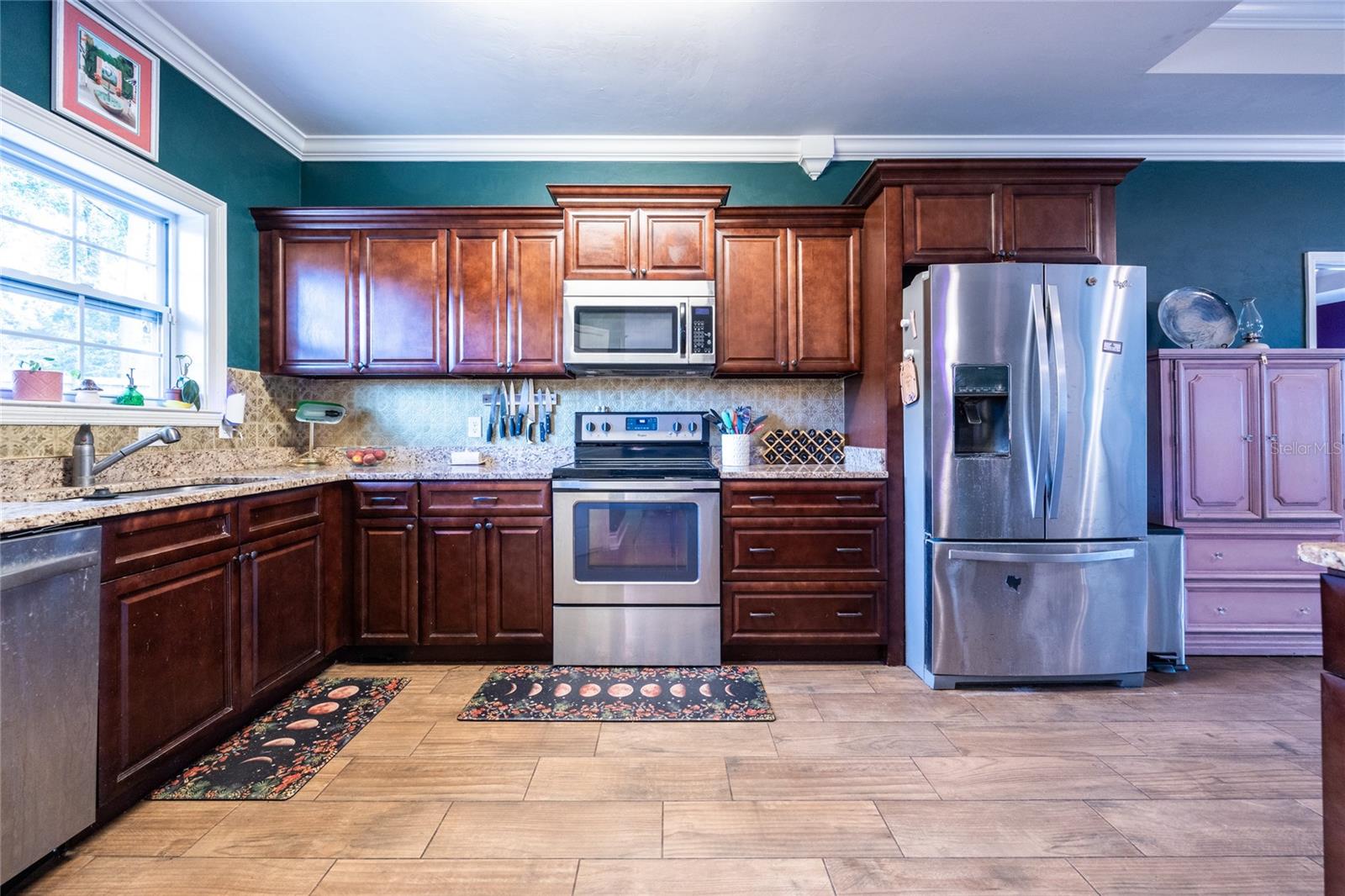 Image 13 of 41 For 19113 228th Street