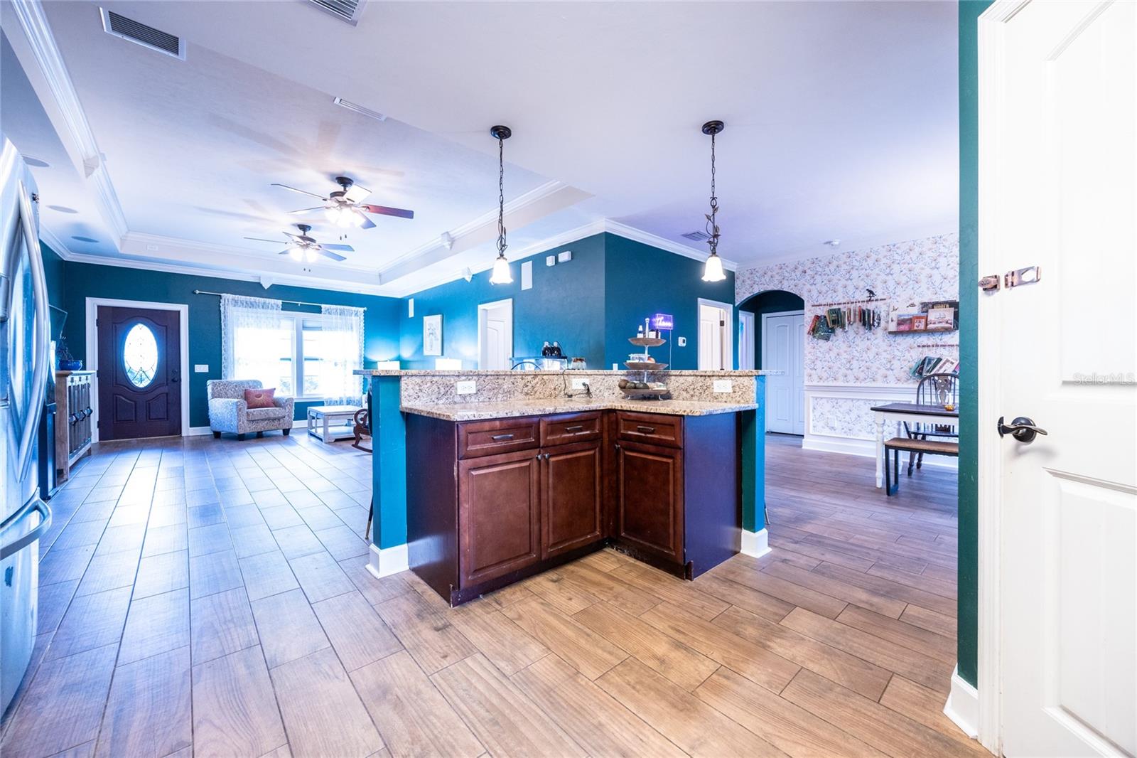 Image 14 of 41 For 19113 228th Street