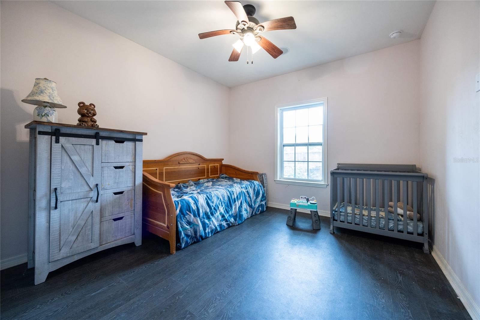 Image 27 of 41 For 19113 228th Street