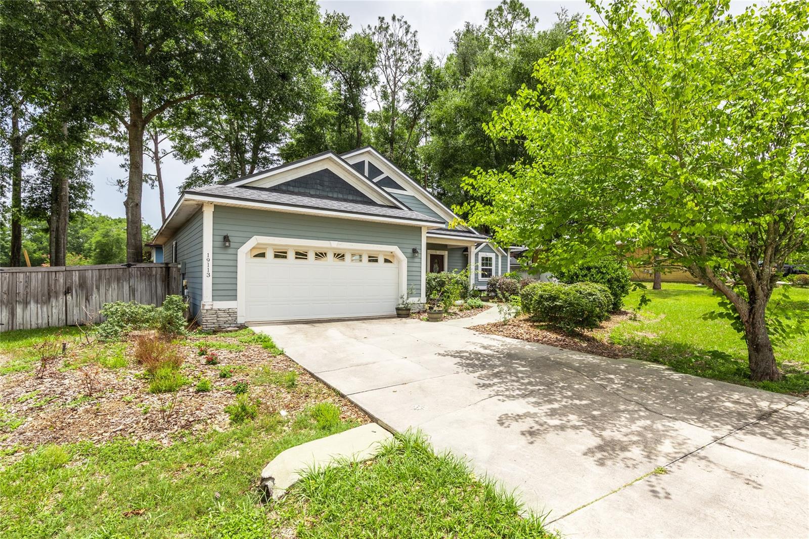 Image 4 of 41 For 19113 228th Street
