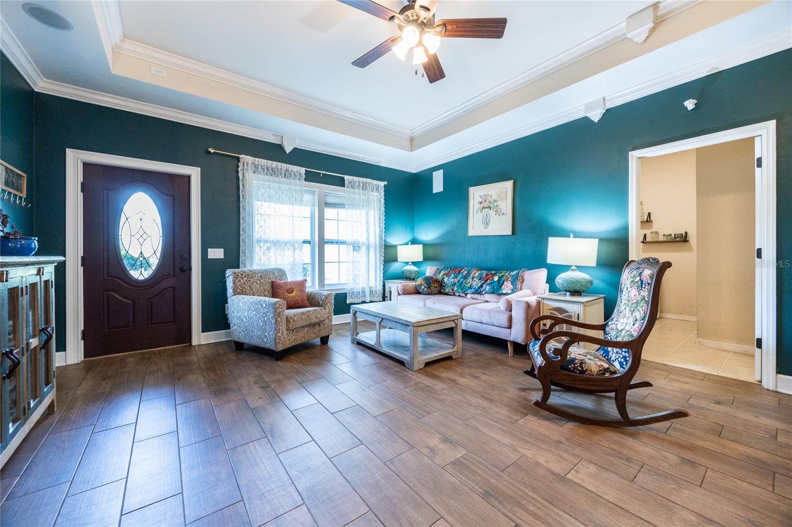 Image 6 of 41 For 19113 228th Street