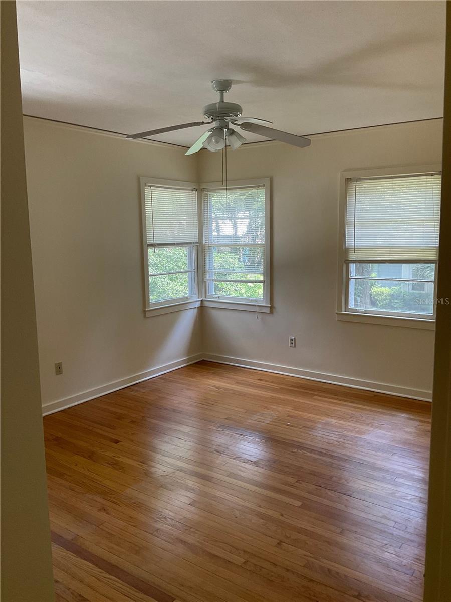 Image 6 of 21 For 2721 3rd Place