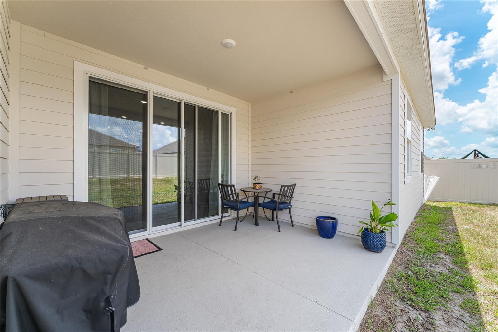 Image 8 of 75 For 24400 12th Place
