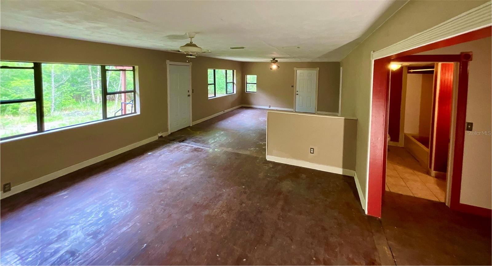 Image 10 of 34 For 3682 Jack Pine Lane
