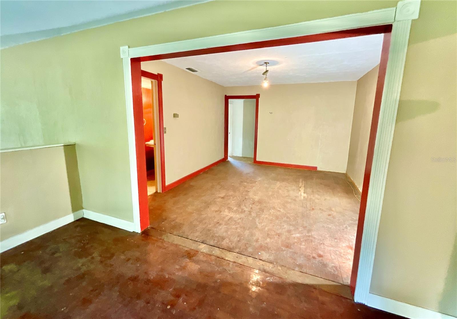 Image 17 of 34 For 3682 Jack Pine Lane