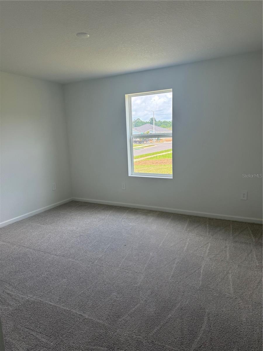 Image 11 of 19 For 14500 165th Road