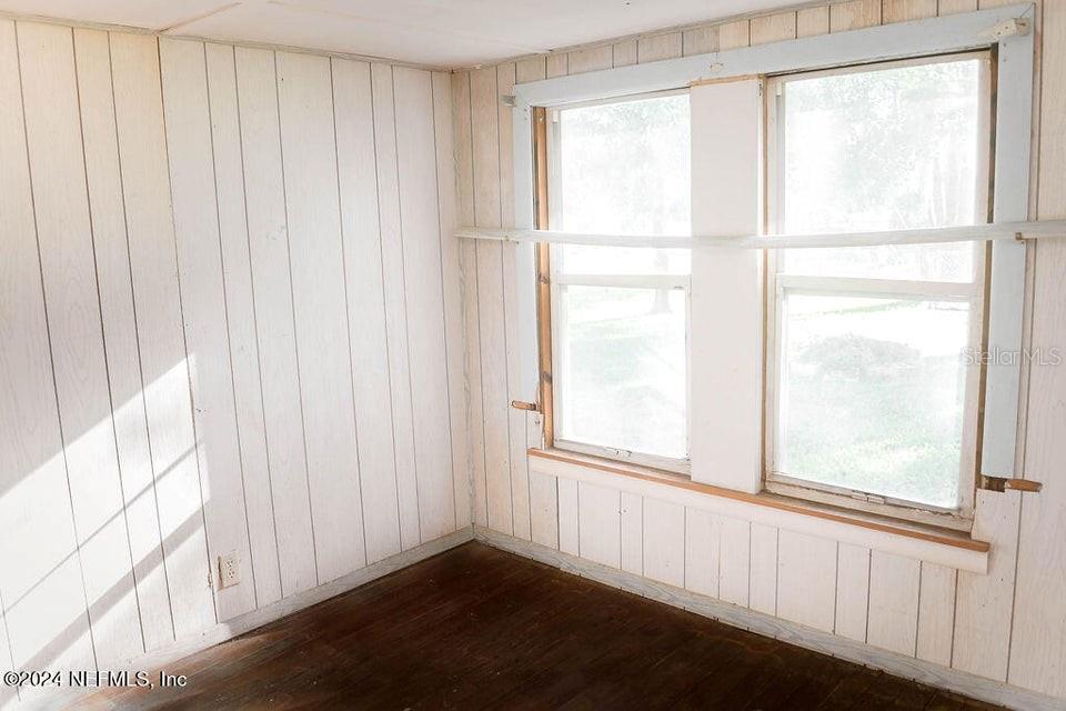 Image 26 of 34 For 762 Walnut Street