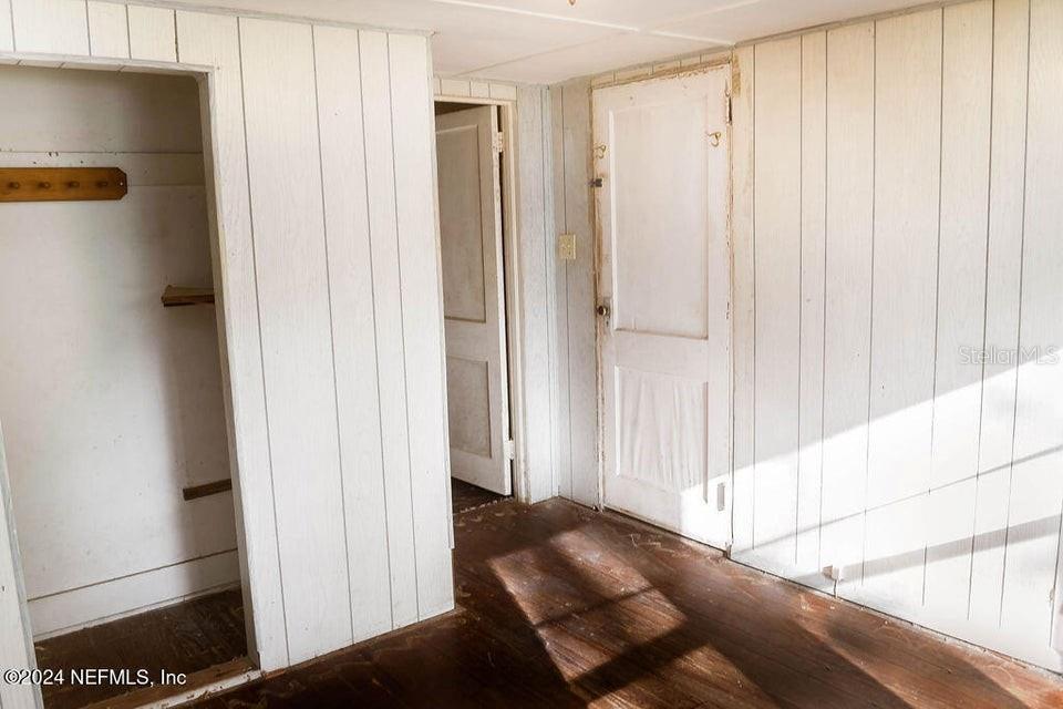 Image 28 of 34 For 762 Walnut Street