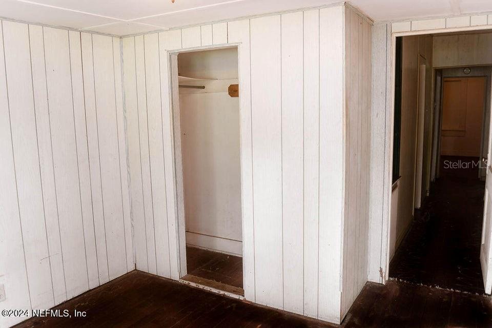 Image 29 of 34 For 762 Walnut Street