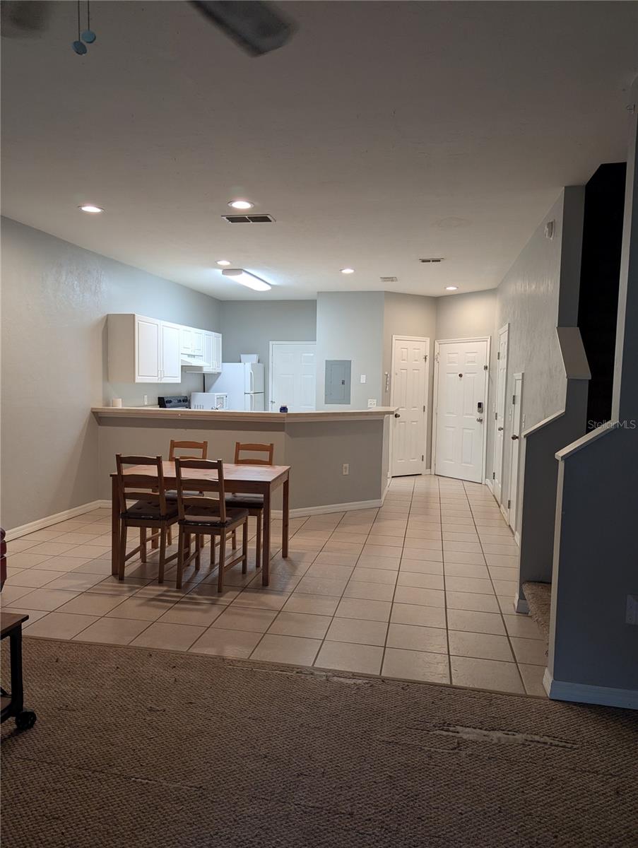 Image 3 of 28 For 13200 Newberry Road P87