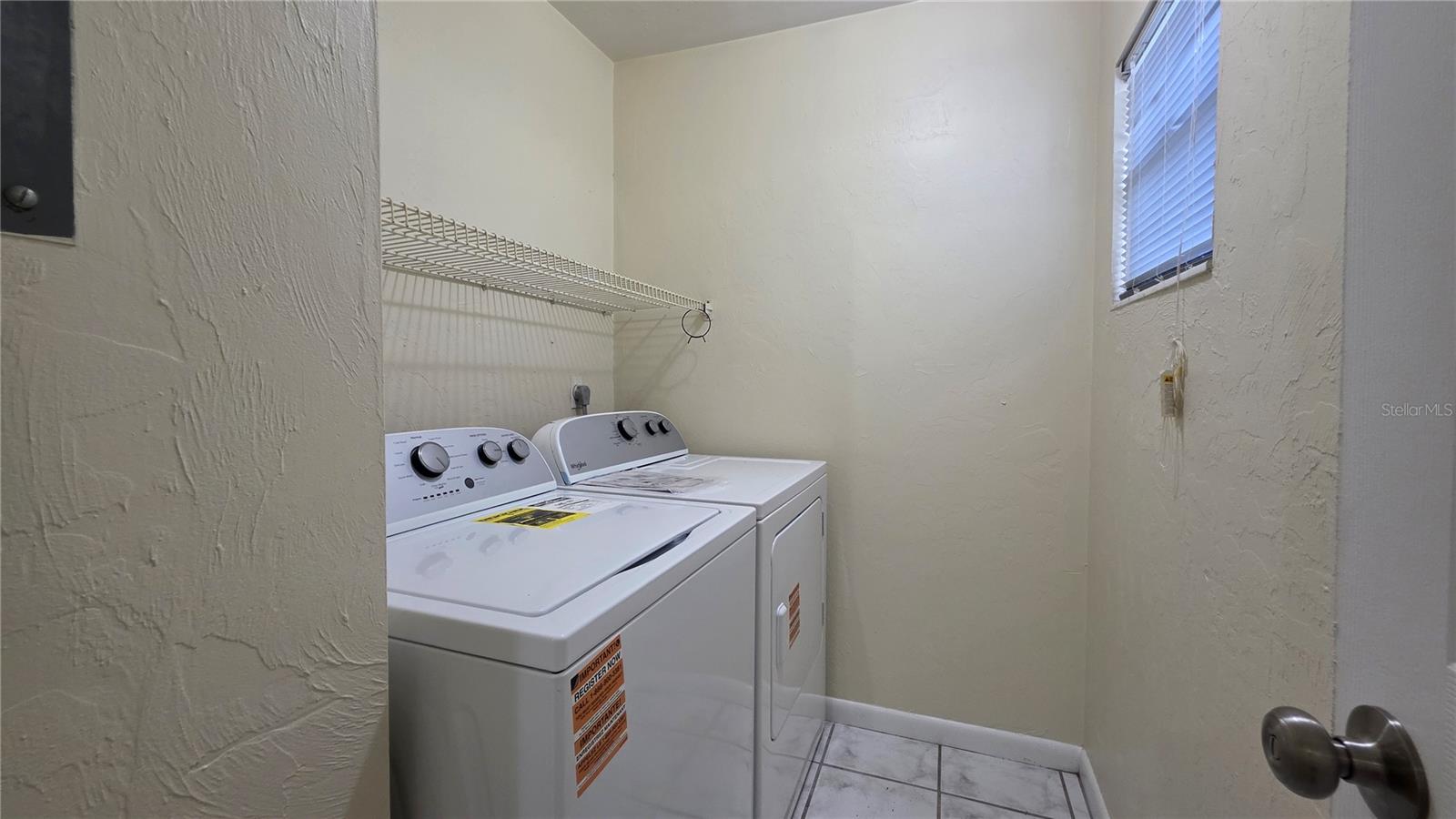 Image 10 of 30 For 2635 Sw 35th Pl  1705