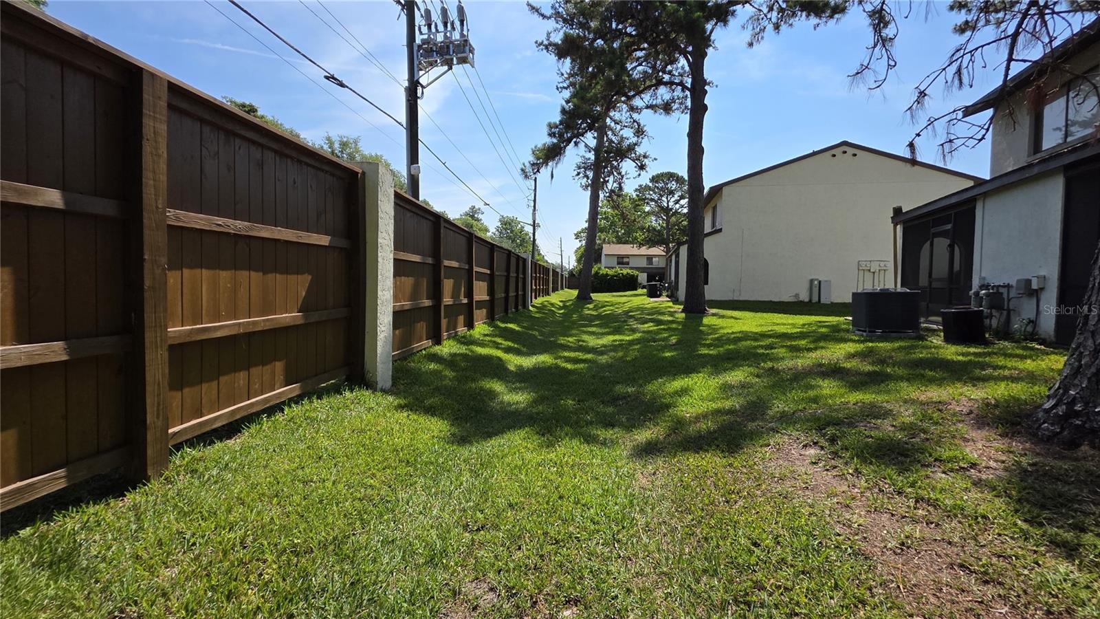 Image 25 of 30 For 2635 Sw 35th Pl  1705