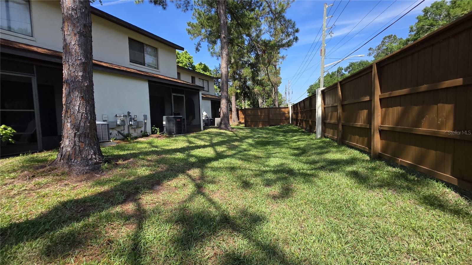 Image 26 of 30 For 2635 Sw 35th Pl  1705