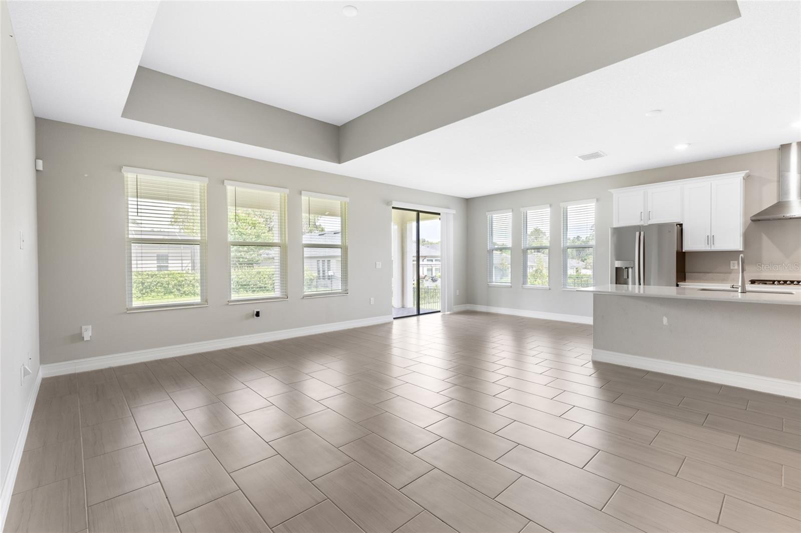 Image 12 of 53 For 3940 5th Avenue