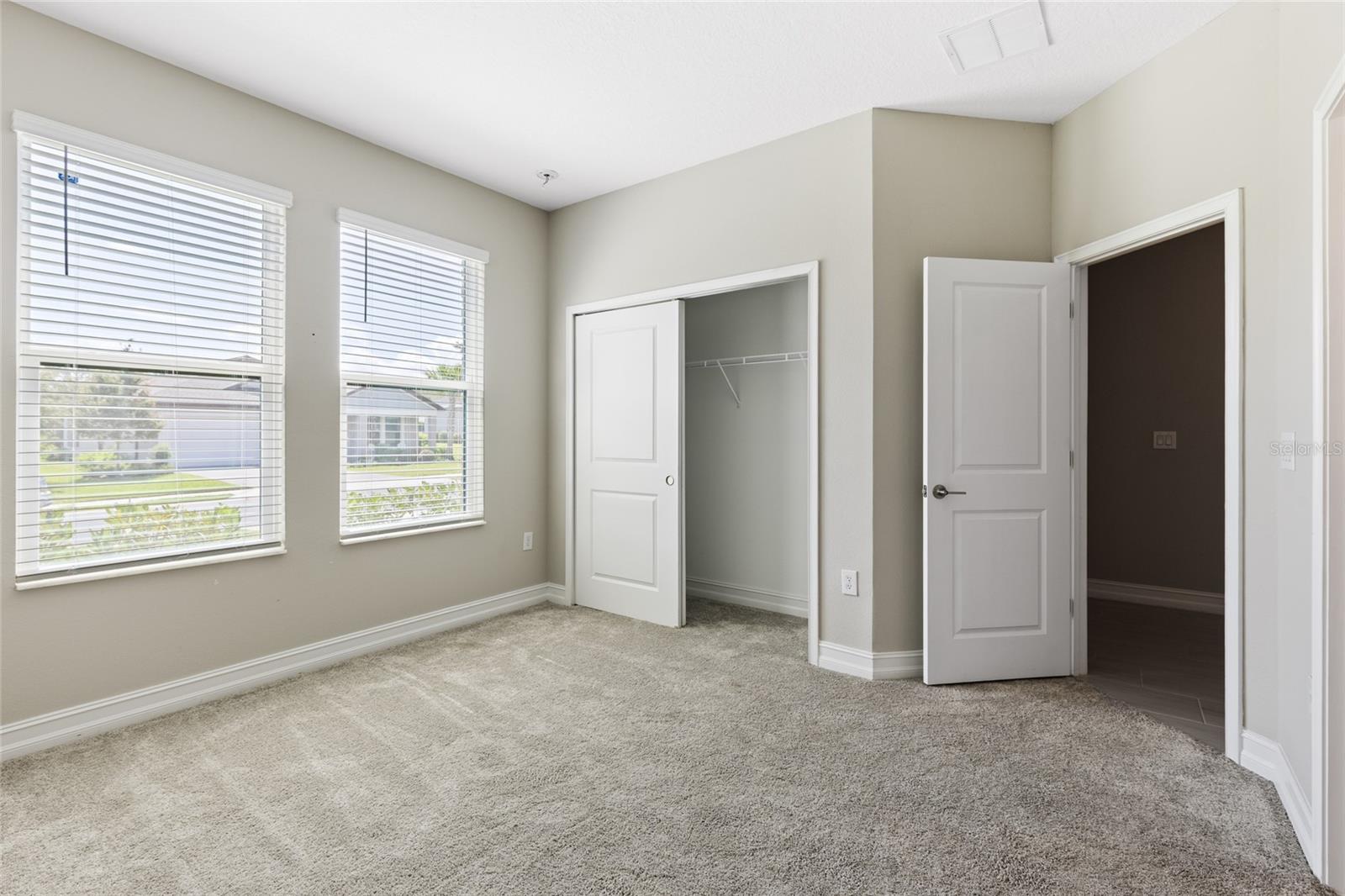 Image 14 of 53 For 3940 5th Avenue