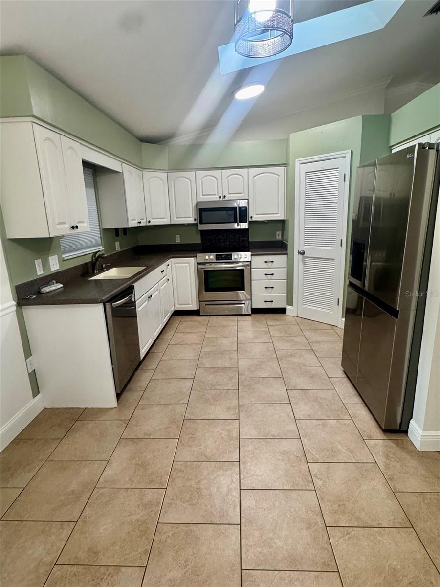 Image 2 of 25 For 6132 111th Place