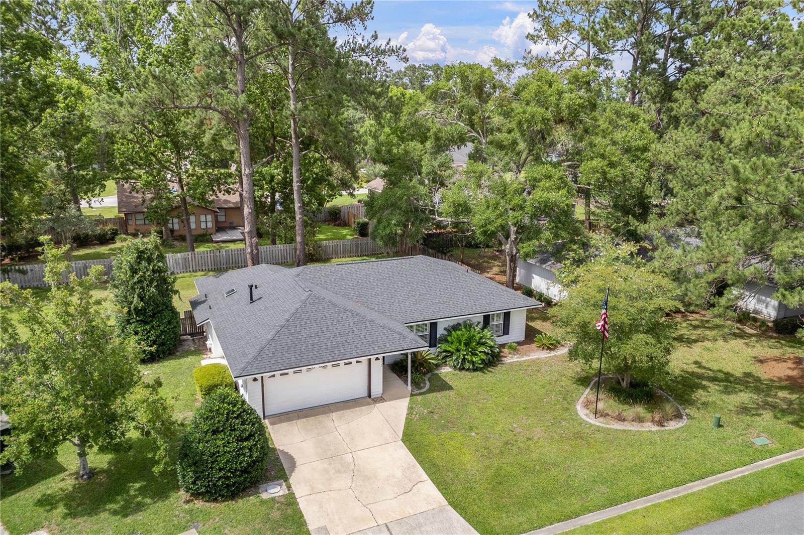 Image 21 of 25 For 6132 111th Place