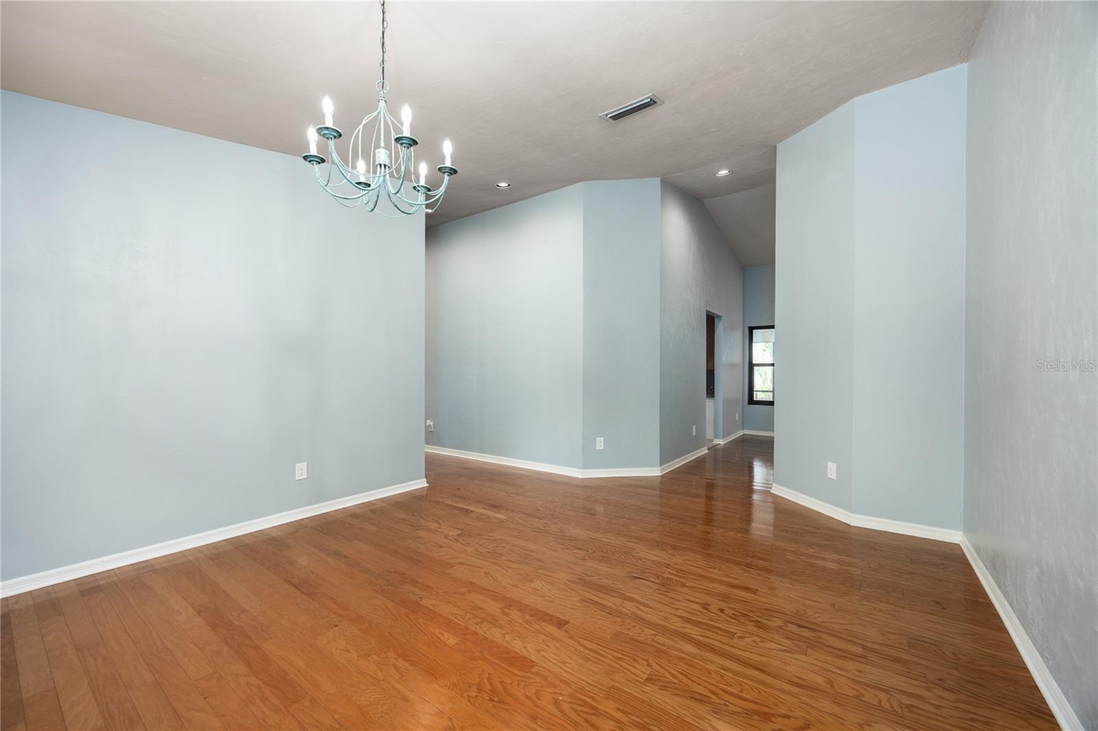 Image 11 of 53 For 6425 97th Court