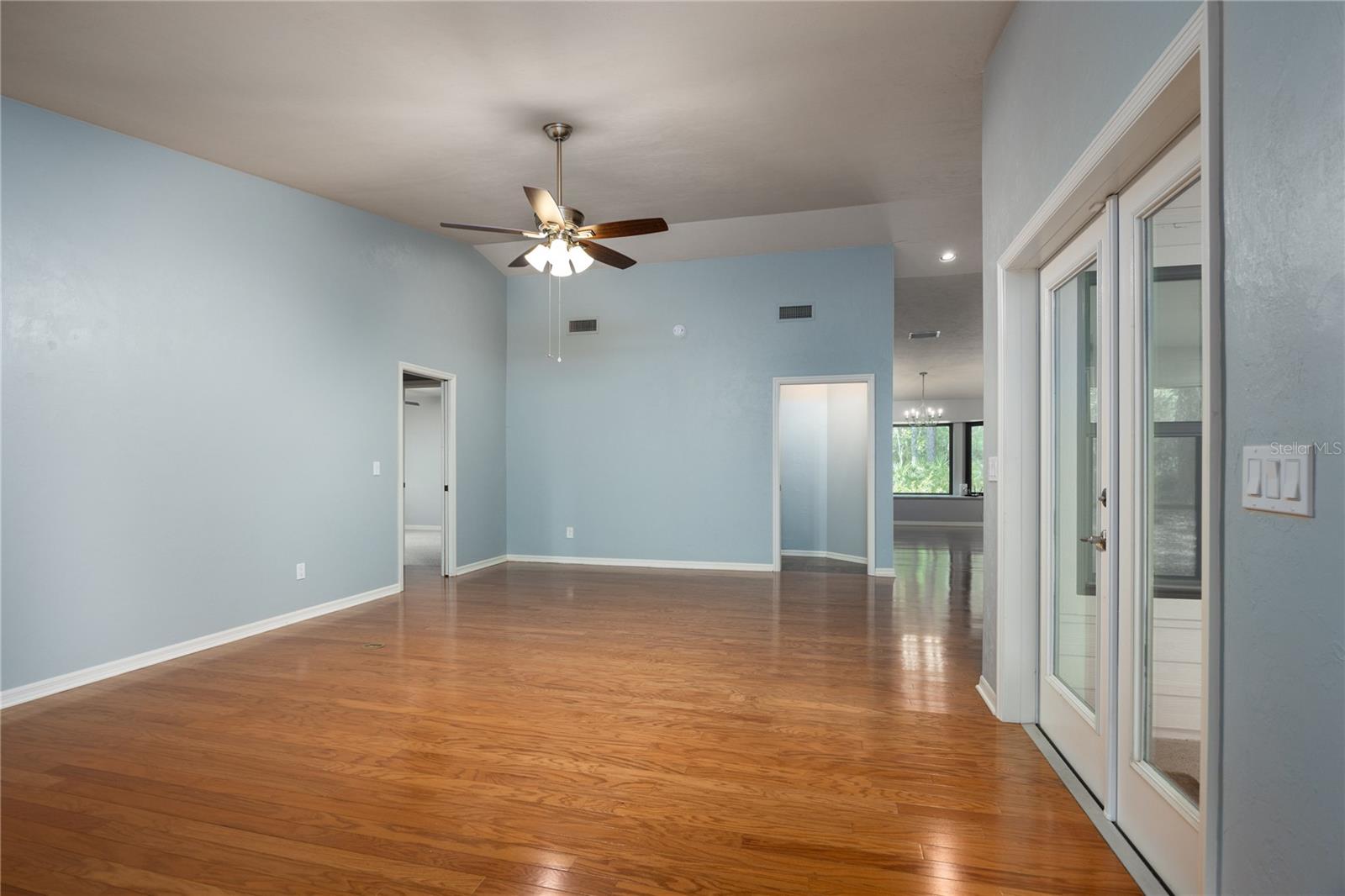 Image 17 of 53 For 6425 97th Court