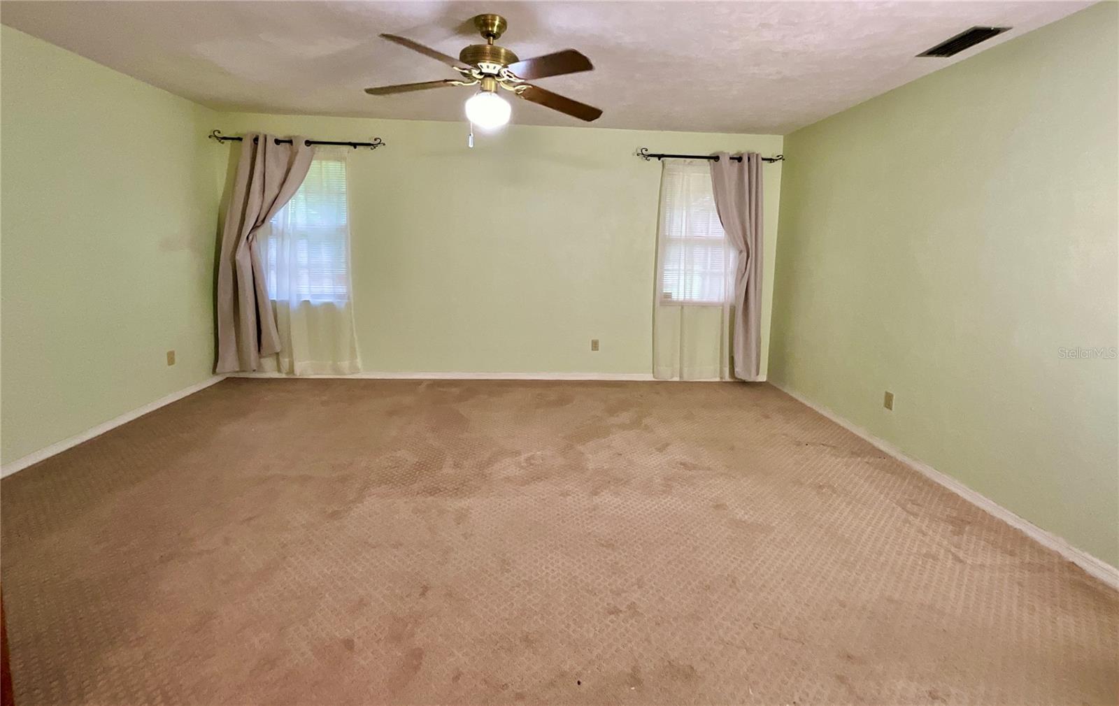 Image 14 of 33 For 6027 Dogwood Lane